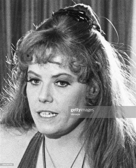 Wendy Richard Seen Here Being Interviewed For Dutch Tv During A Break