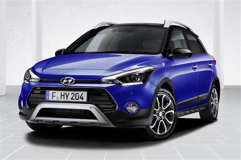 Launched at the 2020 geneva motor show, this lower, wider and just a bit longer than before, the third i20 generation comes with more infotainment features and, for the first time, an android auto and apple carplay system that can be used wirelessly. Hyundai i20 Active Facelift Revealed; To Compete With Ford ...