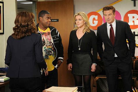 30 Rock Cast Reunion Why The Show Is Getting One More Episode Film