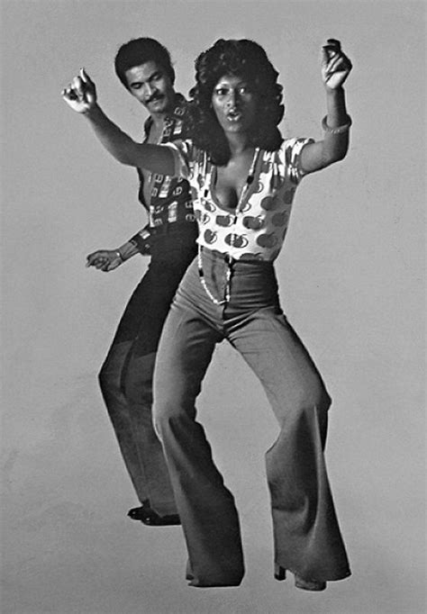 Soul Train Dance 1971 70s Fashion Vintage Black Glamour People Dancing