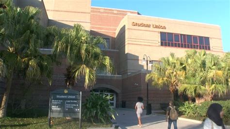 Ucf Allowing Displaced Students From Puerto Rico In State Tuition