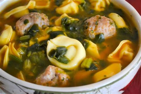 Meatball Tortellini Soup Recipe Food Fanatic
