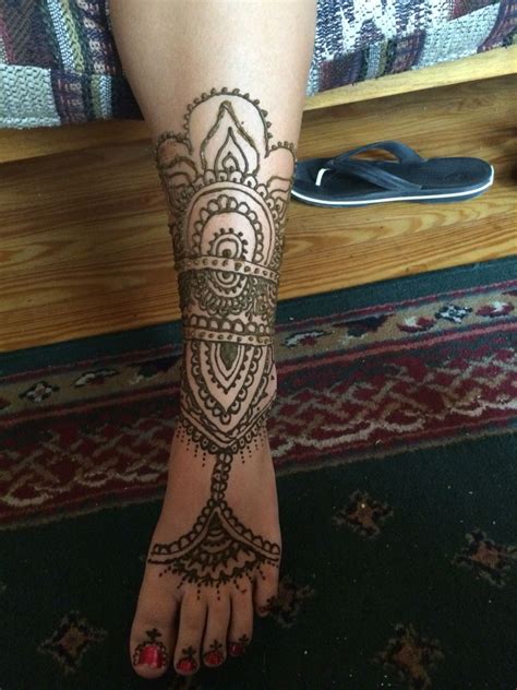 While it may seem like a temporary tattoo is harmless fun—after all, henna is often advertised as natural—there are some potential risks involved. Pin by Holly on My henna (With images) | Polynesian tattoo ...