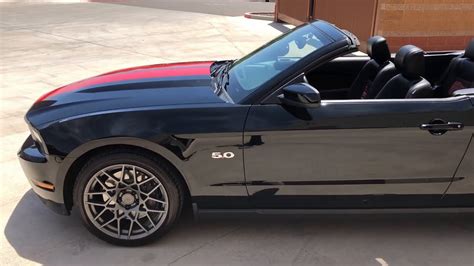 Ford Mustang Gt Convertible 2012 Walkaround Youtube