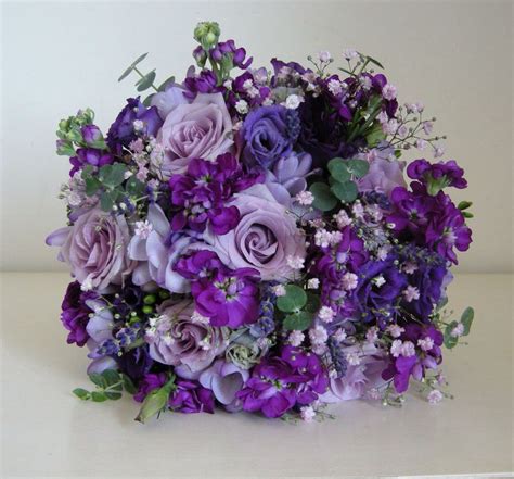 Pin By Chid On All Round Form Purple Bouquets Purple Wedding