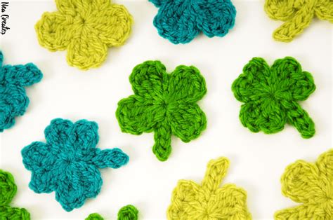 Crochet These Super Cute Shamrocks And Four Leaf Clovers For Saint
