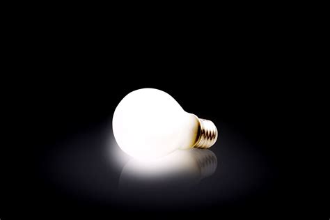 Light Bulb Hd Wallpapers Stock Photos Hd Wallpapers Backgrounds