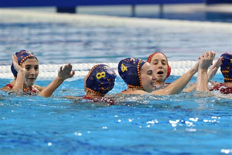 La Selección Española Femenina De Waterpolo Se Mete En La Final Del Europeo Tras Vencer A