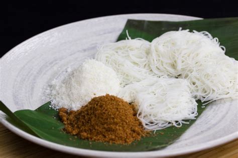 Putu mayam nei urundai adhirasam. Syurga Makanan - Malaysia: Makanan Tradisional Kaum India