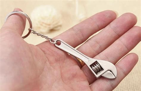 Silver Color Adjustable Wrench Keychain Creative Keychain Auto Tools