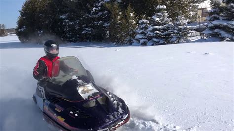 Snowmobile Snowmobiling Skidoo 583 Formula Z In Canada Fresh Powder