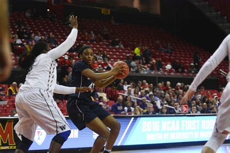 mcginnis gender inequity on display at women s basketball ncaa tournament the daily
