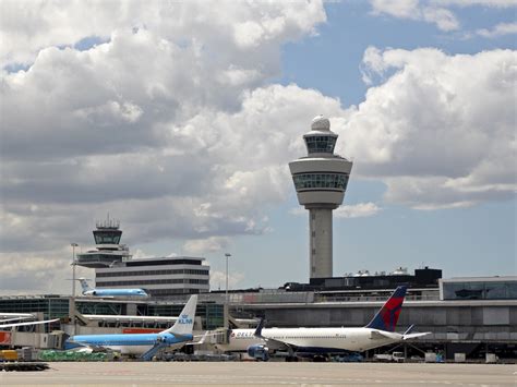 What makes the delta variant a voc? Delta and KLM Royal Dutch Airlines to offer COVID-tested ...