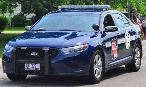 Wisconsin State Patrol Police Cars Us Police Car Police Car Lights
