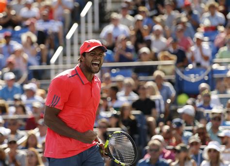 Jo-Wilfried Tsonga wins his first clay-court title in Lyon | Tennis.com
