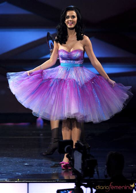 El Vestido De Katy Perry En El Peoples Choice Awards 2011
