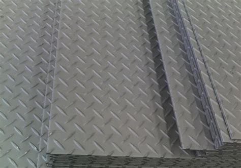 Q235 Galvanized Diamond Steel Plate China Supplier Checkered Plate