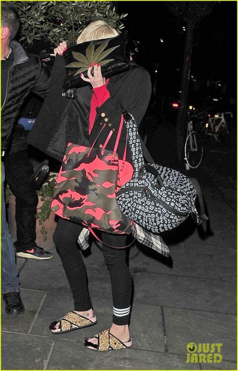 Miley Cyrus Enters A Club Fully Clothed Leaves In Her Bra Photo 3109052 Miley Cyrus Photos