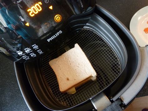 Tosti s maken in de Airfryer