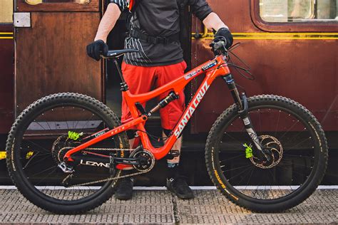 Video Bike Check Update Danny Macaskills Santa Cruz 5010 Cc From Wee