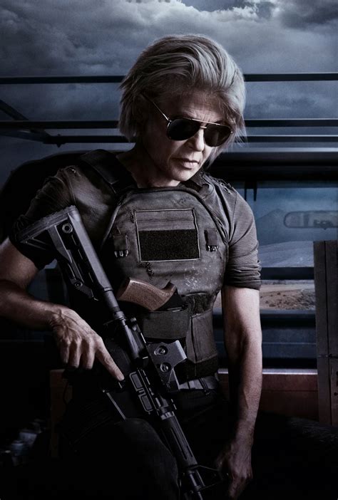 New Poster Linda Hamilton In Terminator Dark Fate Rkade