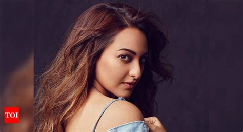Sonakshi Sinha Issues A Statement On Failing To Turn Up For An Event In Delhi Even After Taking