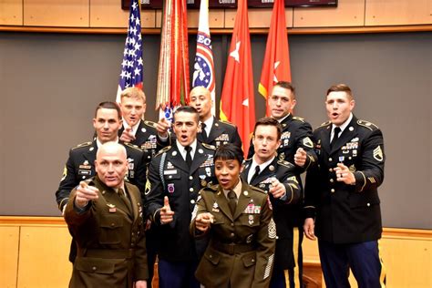 Usarec Highlights The “best Of The Best” Us Army Recruiting Command