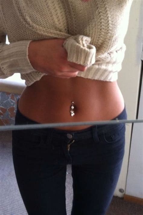 50 Awesome Belly Button Piercing Ideas That Are Cool Right Now Gravetics Piercing Eyebrow
