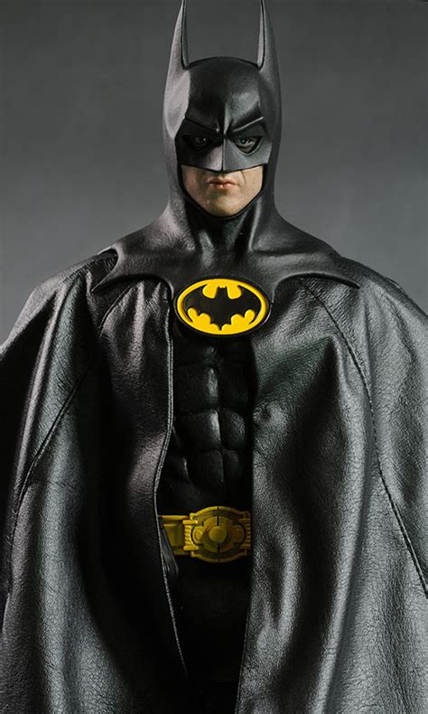 Review And Photos Of 1989 Batman Michael Keaton Action Figure By Hot Toys