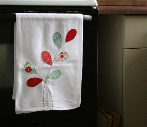The true workhorse of any kitchen; The 25+ best Flour sack towels ideas on Pinterest | Tea ...