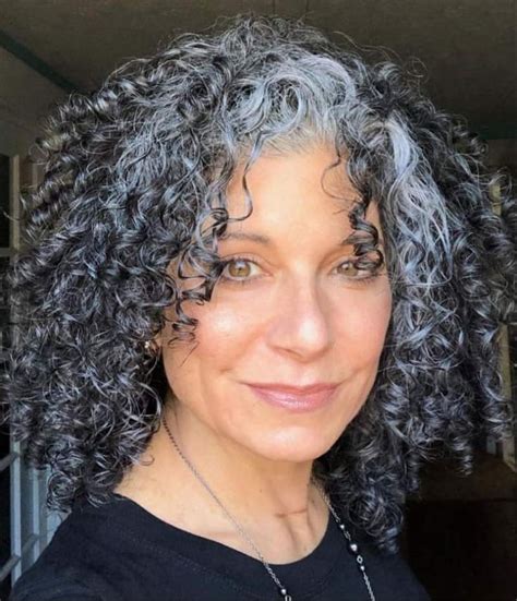 8 Tips For Women With Gray Curly Hair To Embrace Its Natural Color And