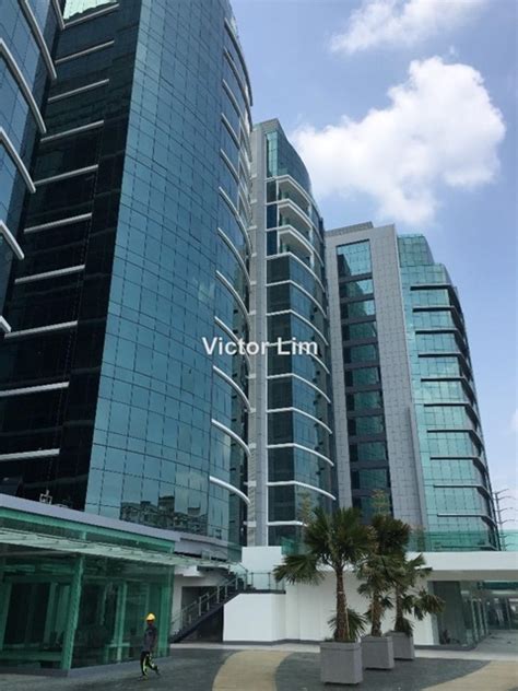 It's strategic location at the vibrant business hub of glenmarie will redefine convenience, allowing smooth and efficient business operations. UOA Business Park, Glenmarie | CBD Office
