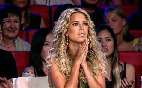 Sylvie meis ist als sylvie van der vaart, ehefrau des fußballers rafael van der vaart, in deutschland bekannt geworden. Sylvie Meis Fan op Instagram: "🙏🏼♥️ #dassupertalent2018 # ...