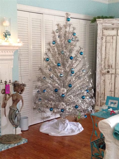 20 Vintage Silver Tinsel Christmas Tree