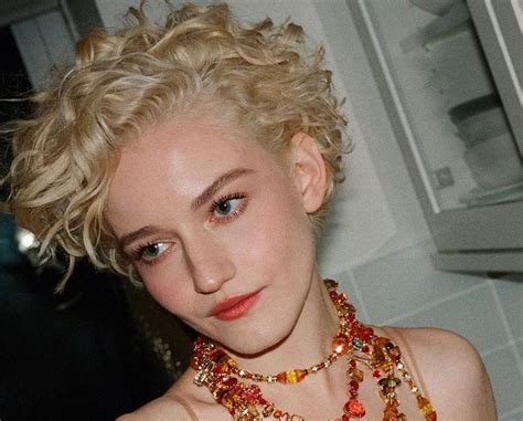 It Looked Like A Rats Nest Julia Garner Recalls The Journey Of Her