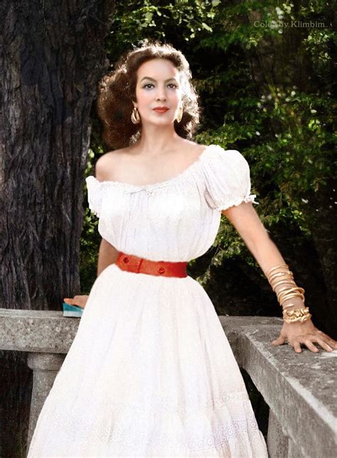 Marcel delannoy wrote a radiophonic opera, maria goretti, in 1953. María Félix | Mexican fashion, Mexican dresses, Mexican women