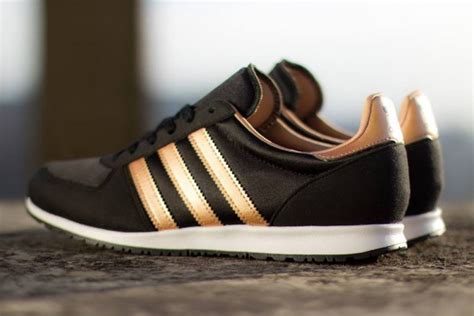 Maybe you would like to learn more about one of these? Adidas adistar Racer - Black - Rose Gold | Sneakers fashion, Classy shoes, Nike fashion