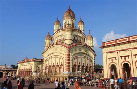 Top Must Visit Temples In Kolkata Location Timings