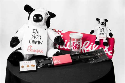 Chick Fil A Giveaway Win A Chick Fil A Gift Bag Mom It Forwardmom