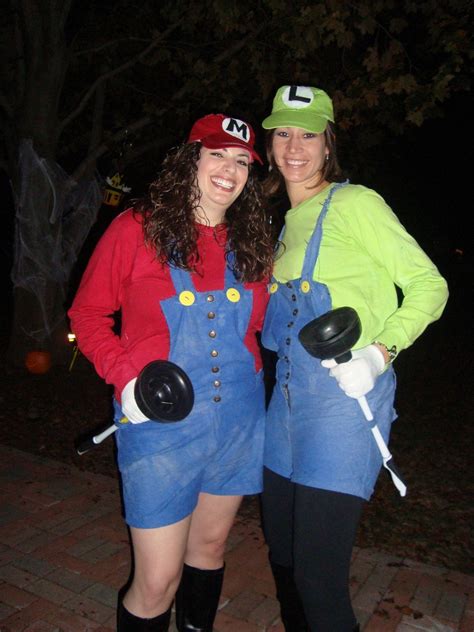 Halloween Run Duo Halloween Costumes College Halloween Pop Culture