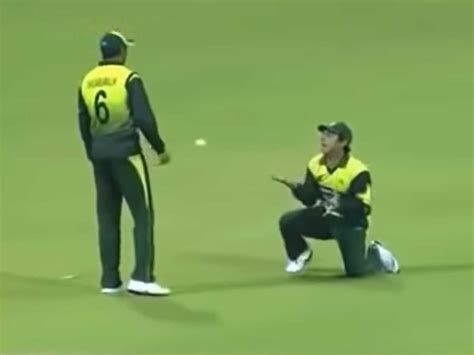 Saeed Ajmal Dropped Catch Watch The Moment Saeed Ajmal Dropped That