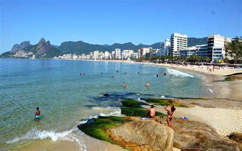 Arpoador Beach Rio De Janeiro Brazil World Beach Guide