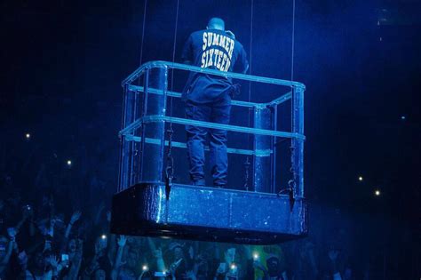 Drake Sets Record For Highest Grossing Hip Hop Tour Ever