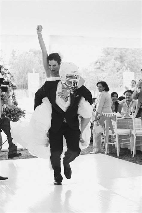 Sports Wedding Wedding Photos Thatll Make You Laugh 2210611 Weddbook