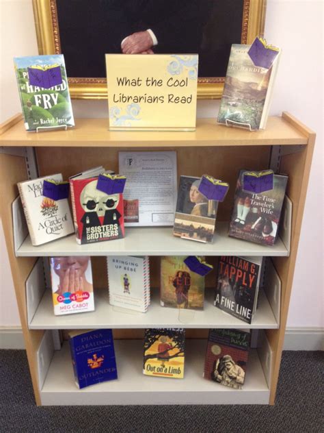 Library Display Staff Picks What The Cool Librarians Read