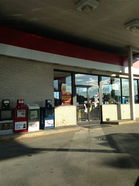 Exxon Gas Gas Stations 1532 Yadkinville Rd Mocksville Nc Yelp