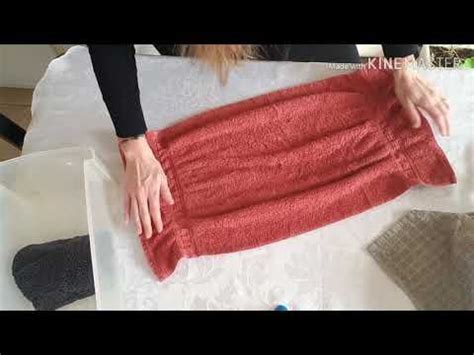 Extreme konmari declutter & clean with me 2019 :: Marie Kondo folding towels & washcloths for washroom ...