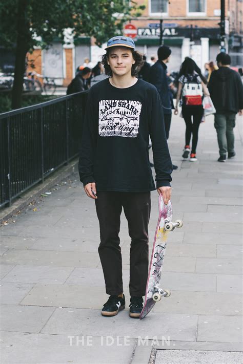 Mens Street Style Skater Boy Get This Skater Look With Black