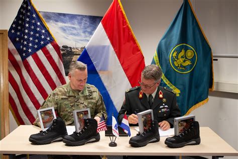 Us Army Royal Netherlands Army Co Sign Agreement To Enhance Mission