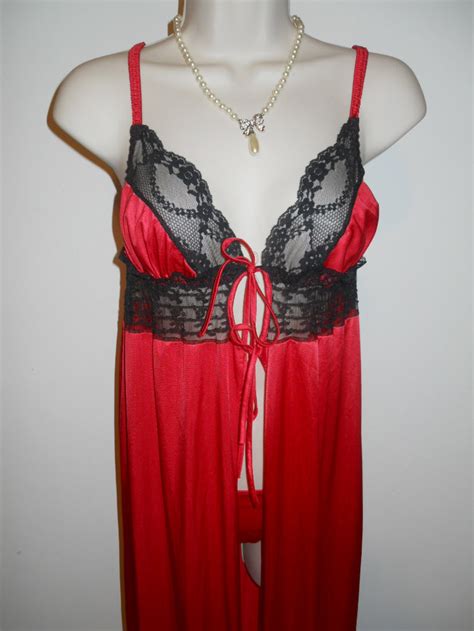 Sexy Vintage Red Nightgown And Bikini Panty Set 1970s Darling Body